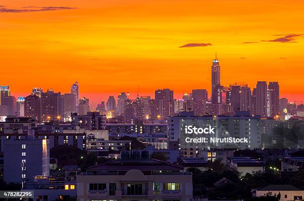 Foto de Vista Da Cidade De Bangkok e mais fotos de stock de Apartamento - Apartamento, Arquitetura, Arranha-céu