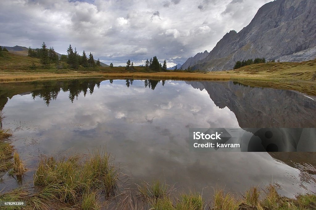 Il cielo nuvoloso - Foto stock royalty-free di Acqua