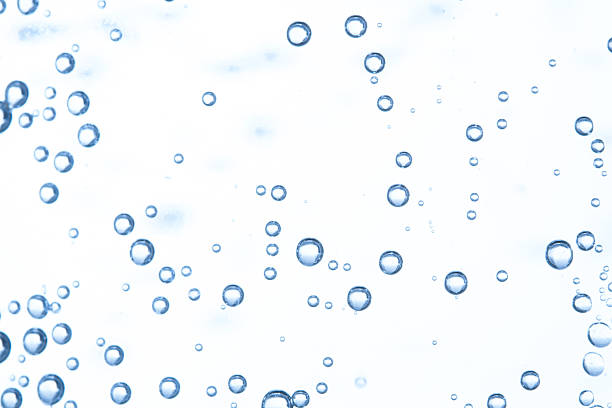 istock Many bubbles in water close up 478292724