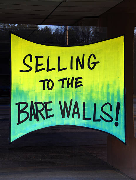 istock Selling to the Bare Walls 478302001