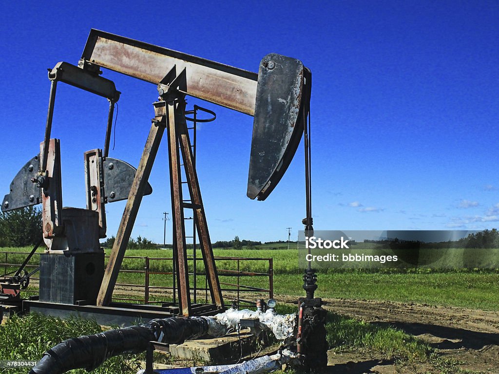 Bomba Jack - Foto de stock de Pozo de petróleo libre de derechos