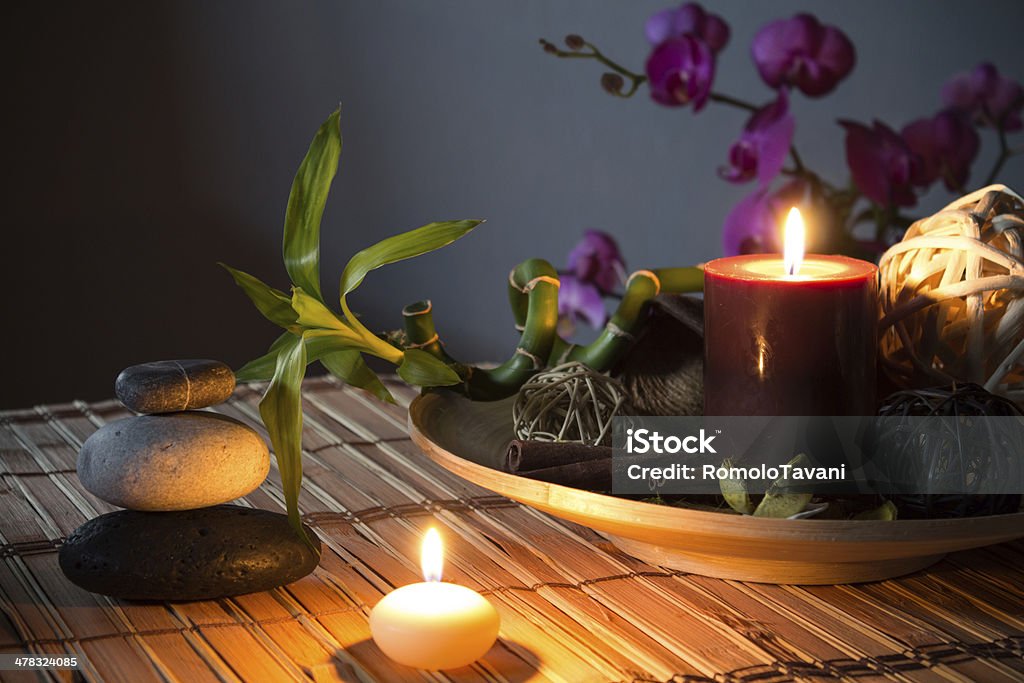 Popurrí, миска, свечи, темный корицей - Стоковые фото Азиатская культура роялти-фри