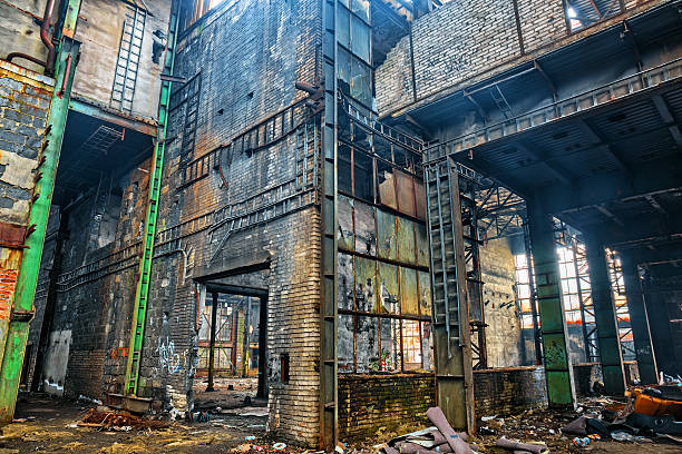 istock Old destroyed an abandoned fabryka.HDR 478350069