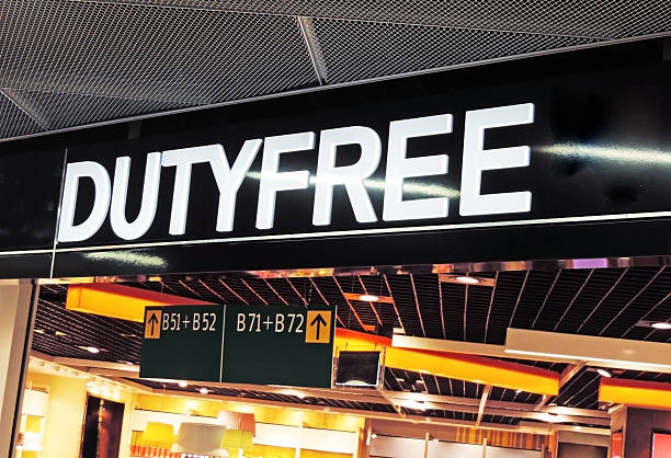 Duty Free Duty Free shopping at the airport duty free stock pictures, royalty-free photos & images