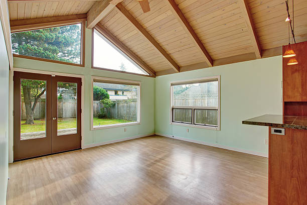istock Nice Dinning room with green walls. 478361510