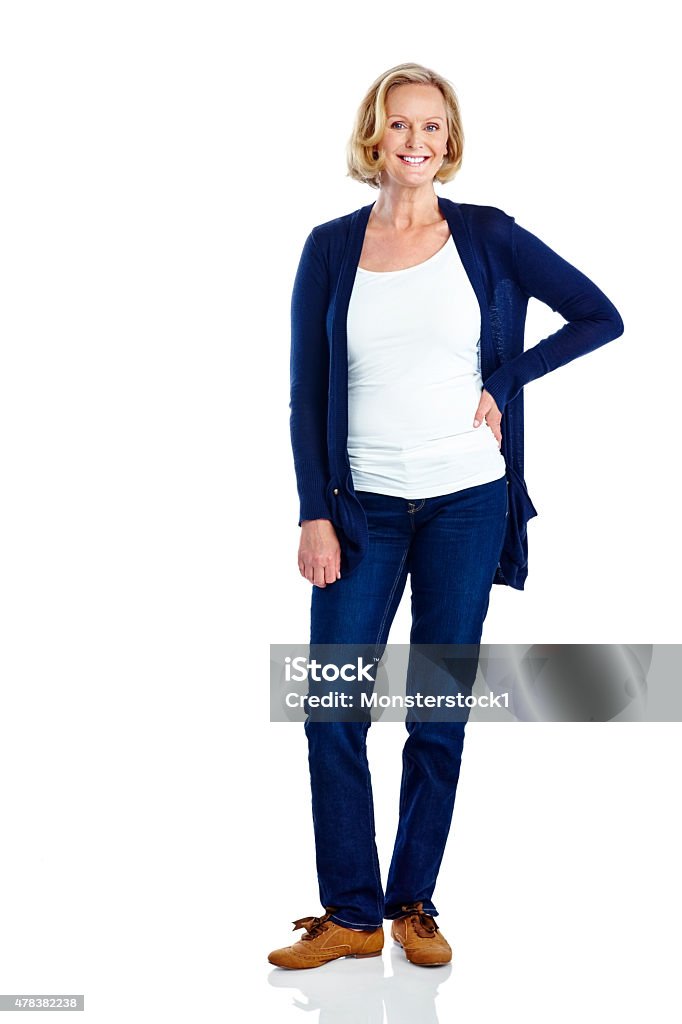 Atractiva mujer madura posando sobre blanco - Foto de stock de Mujeres libre de derechos