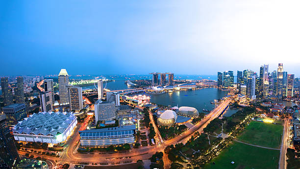 vista aérea do horizonte de cingapura - singapore skyline - fotografias e filmes do acervo