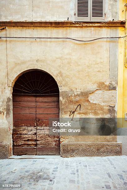 Old Door Assisi Italy Stock Photo - Download Image Now - Ancient, Antique, Architecture