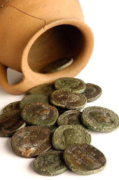 고대 로마 주화 - coin roman ancient rome 뉴스 사진 이미지