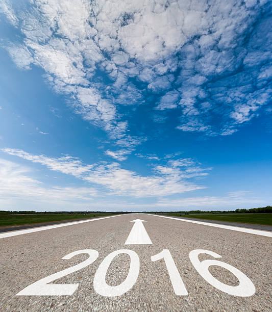 istock Empty road towards the big cloud and 2016 478461788