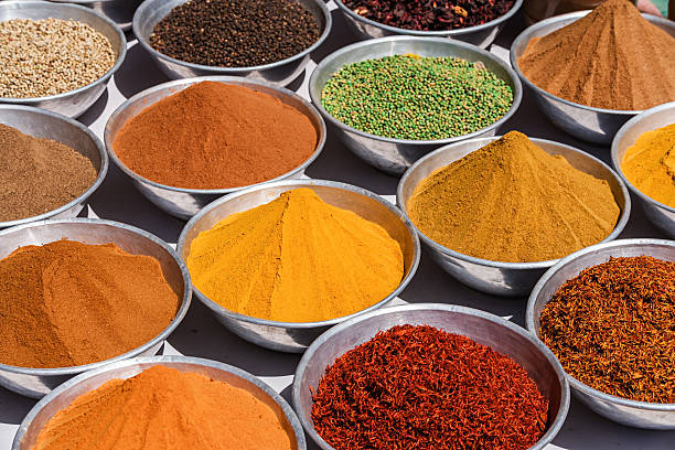 Spices for sale on local market Spices for sale on local markethttp://bem.2be.pl/IS/egypt_380.jpg libyan culture stock pictures, royalty-free photos & images