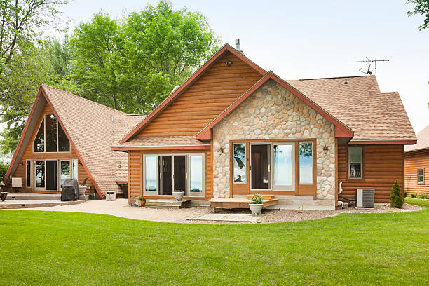 istock Stylish Modern Deluxe Log Cabin Home 478529274