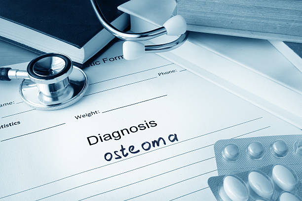 istock Diagnostic form with diagnosis osteoma and pills. 478552624