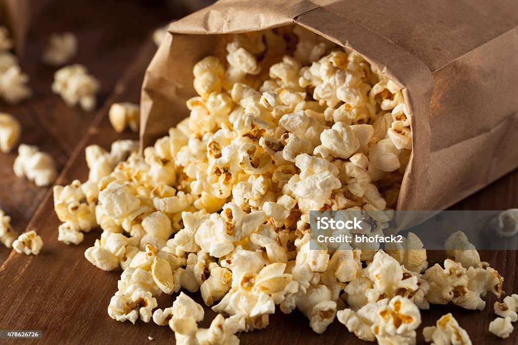 Hausgemachte Kettle Mais Popcorn - Lizenzfrei Popcorn Stock-Foto