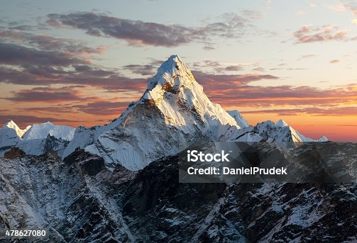 Everest () Everest