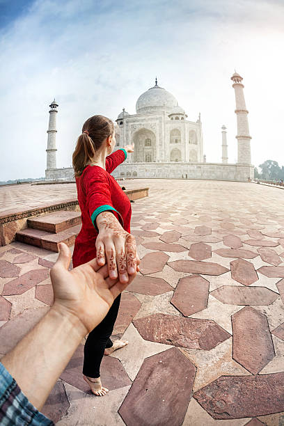 Follow me to Taj Mahal
