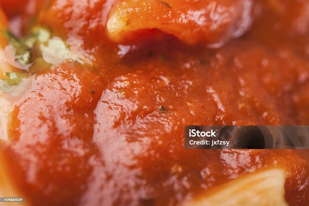 Makaron z sosem pomidorowym wołowiny - Zbiór zdjęć royalty-free (Bez ludzi)