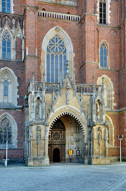 istock Gothic Portal of Wroclaw Cathedral 478687166