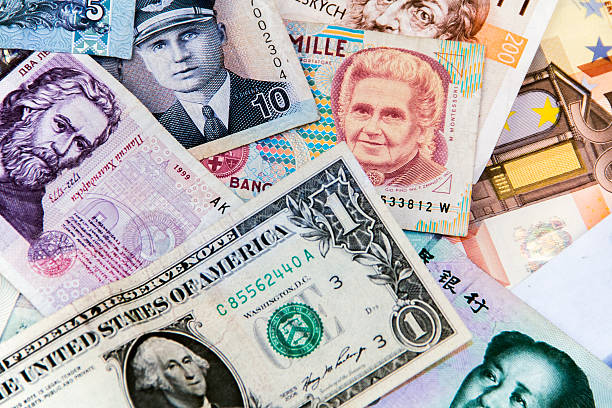 istock Dollar rules global economy 478702241