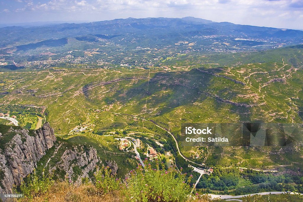 Vista do vale e Montserrat Mosteiro, Catalunha, Espanha - Royalty-free Abadia Foto de stock