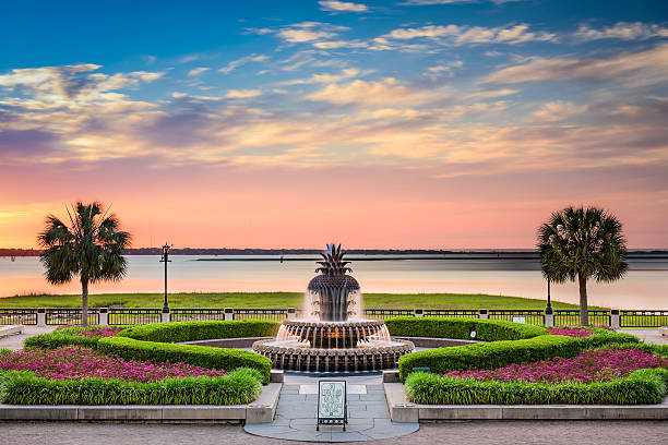 charleston waterfront park - south carolina stock-fotos und bilder