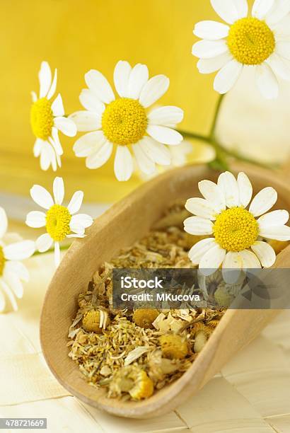 Kräuterteedetail Stockfoto und mehr Bilder von Alternative Medizin - Alternative Medizin, Ausgedörrt, Blume