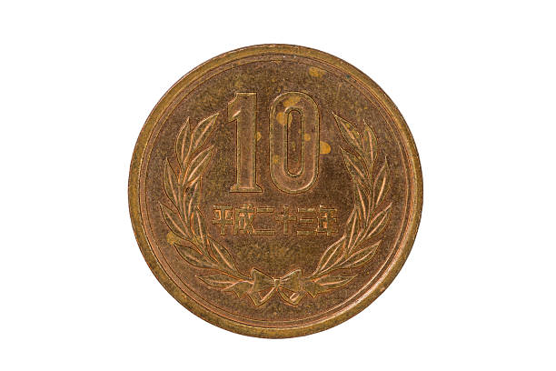 istock 10 Japanese Yen coin 478730462