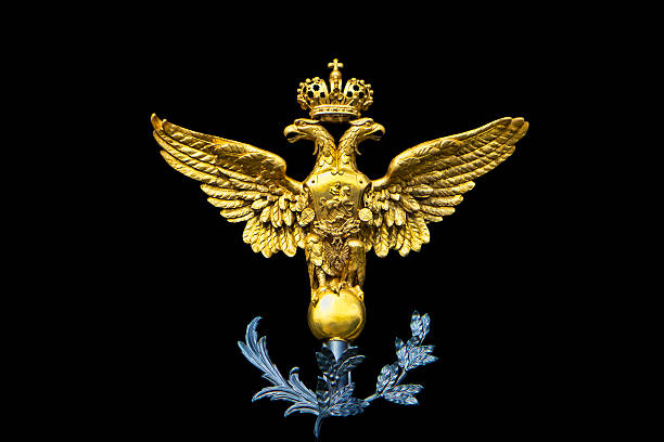 ロシアの紋章ゴールドのダブルイーグル向かう - breast plate ストックフォトと画像