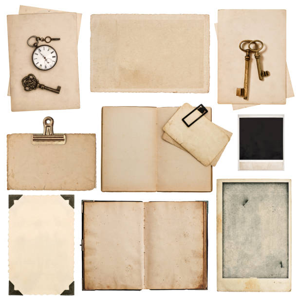 istock Grungy paper sheets with clock and key. Used cardboard texture 478735400