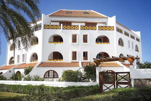 istock Spanish holiday villa on blue sky 478756785