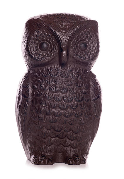 istock cute owl ornament 478778743