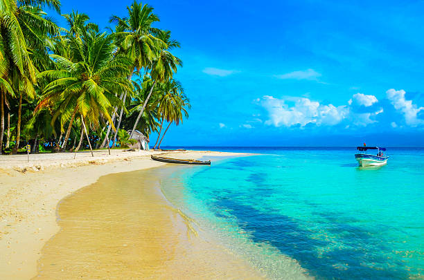 istock Paradise Tropical Island - San Blas archipelago in Panama 478780340