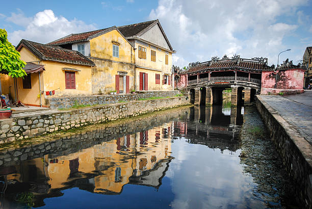 istock Japanese Bridge in Hoi An, Vietnam 478786640