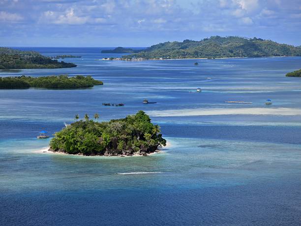 istock archipelago guraici, Halmahera, Maluku, Indonesia 478807532