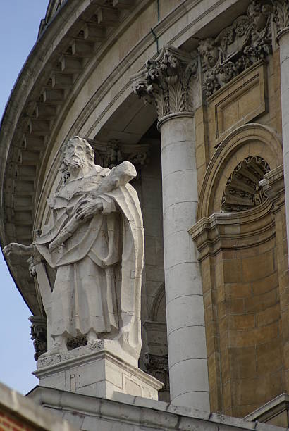 istock St Thomas statue at Saint Paul Cathedral in London, England 478807534