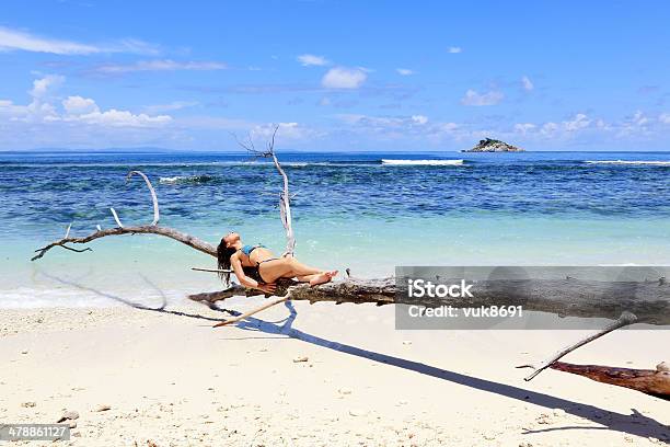 Gode Il Paradiso - Fotografie stock e altre immagini di Isola - Isola, Isola Moyenne, Abbronzarsi