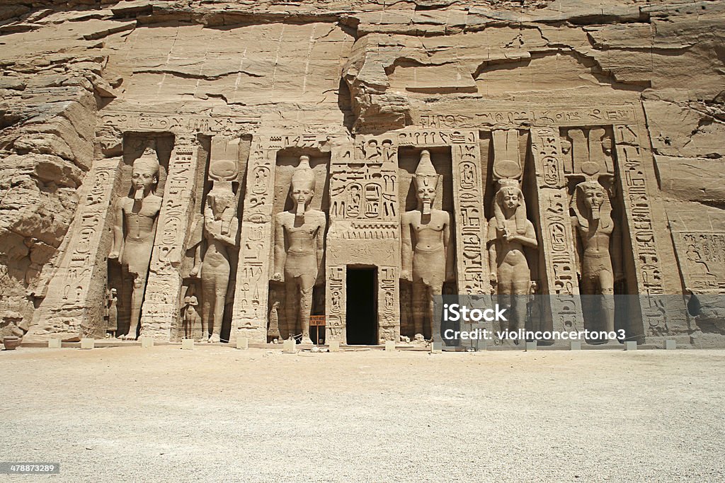 El templo de Nefertari y Nefertari Abu Simbel, Egipto - Foto de stock de Abu Simbel libre de derechos