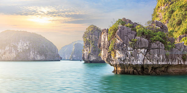 istock Halong Bay seascape, Vietnam 478884498