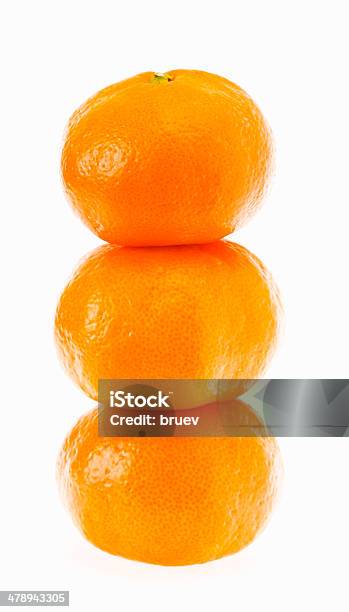 Gestapelte Frische Mandarine Isoliert Auf Weißem Hintergrund Stockfoto und mehr Bilder von Dessert