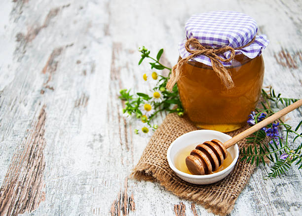 istock Honey and wild flowers 478981980