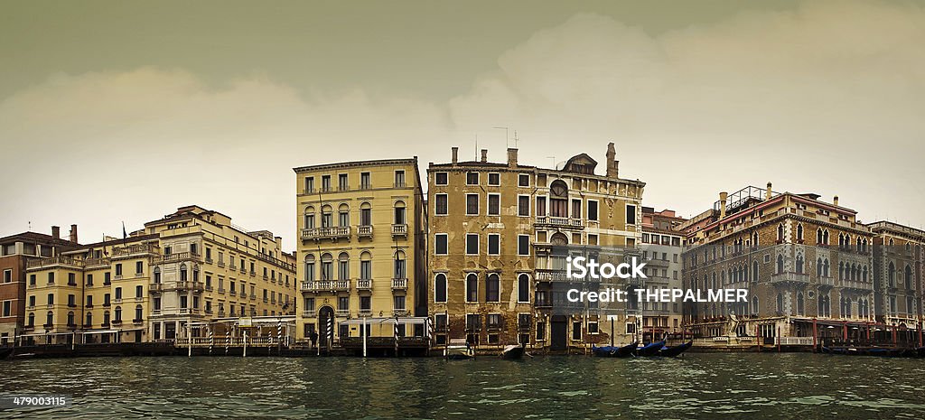 Венеция Стрит и панорамным видом - Стоковые фото Балкон роялти-фри