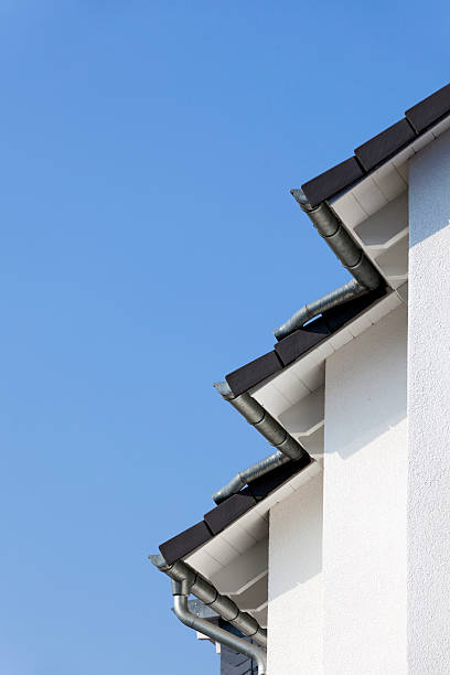 istock facade of a new house with blue sky in background 479020099