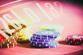 roulette-und-mehreren-casino-chips-auf-gambling-table.jpg?b=1&s=170x170&k=20&c=18DzTcW00km3IxJizaoFT35TRxjjx96S6ZXiavyZP9o=