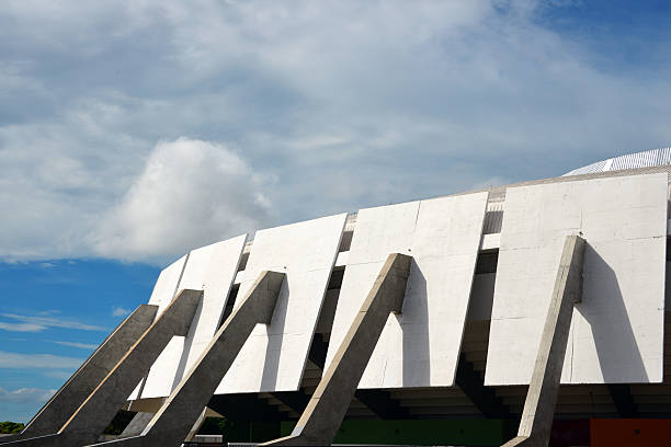 Brasília, Federal District, Brazil: detail of the state owned Nilson Nelson Gymnasium, used mainly for basketball, futsal, and volleyball - Monumental Axis, part of the sports complex - civil engineering by Hans Eger with architecture by Ícaro de Castro Mello and Cláudio Cianciarullo - photo by M.Torres