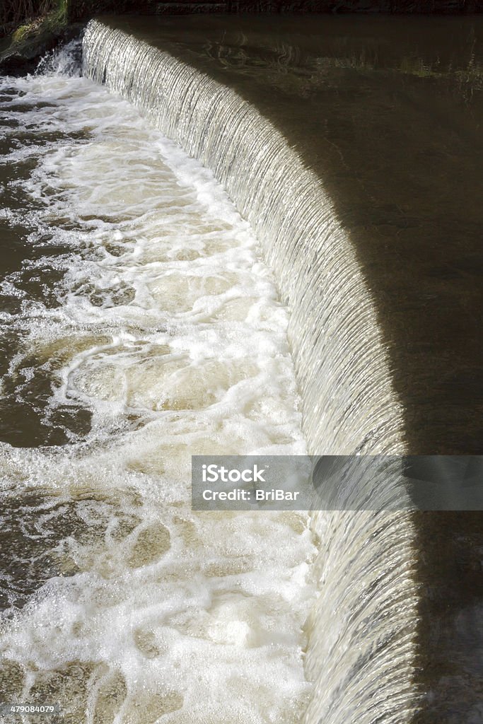 Curva Weir - Foto stock royalty-free di Chiusa d'acqua