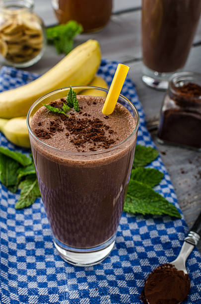 istock Chocolate-banana smoothie 479084458