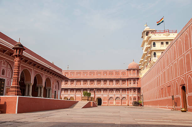 시티 팰리스 자이푸르 - jaipur amber fort column amber palace 뉴스 사진 이미지