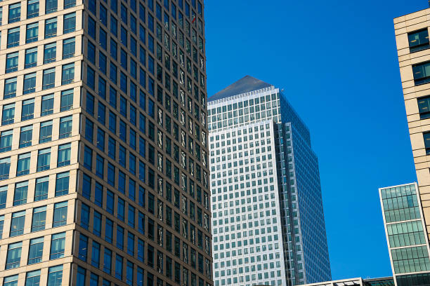 istock Office building in London, England 479100374