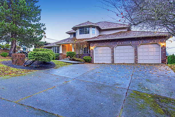 istock Traditional brick house with garage. 479108574