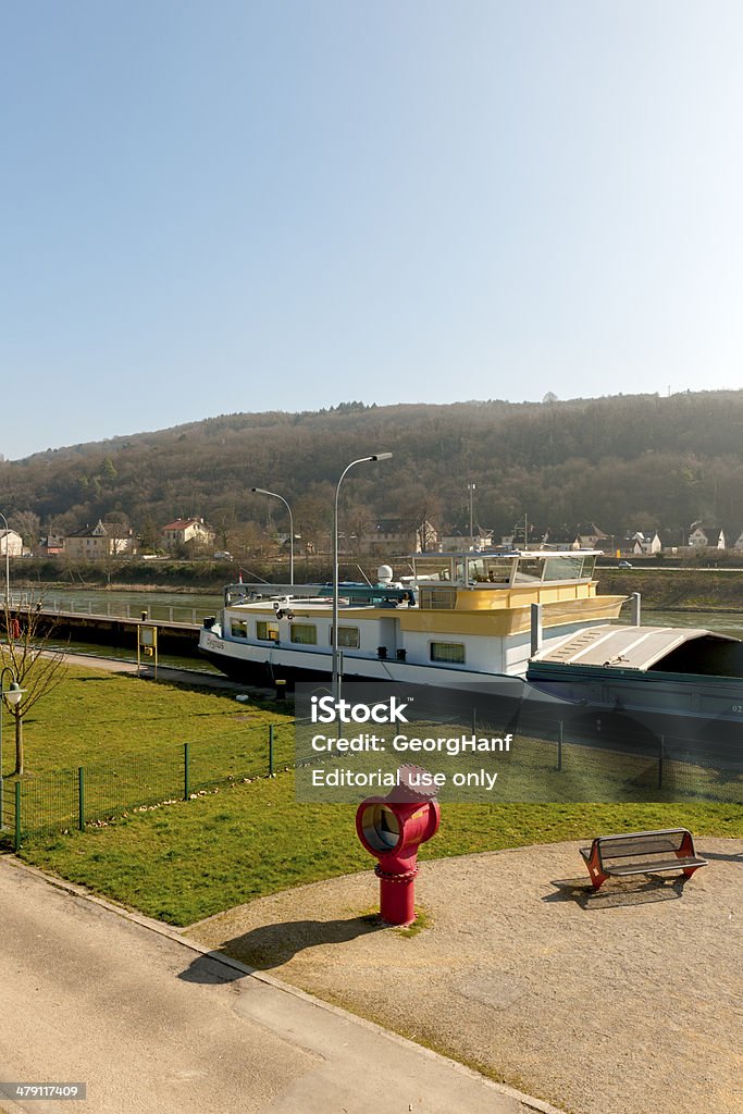 Diga chiusa e canal lock Grevenmacher, Lussemburgo - Foto stock royalty-free di Acqua